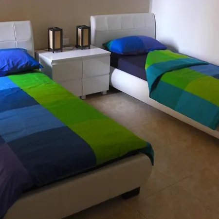 Appartement Chambray Sea-view With Pool Għajnsielem