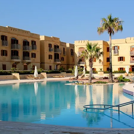 Fort Chambray Sea-View Apartment With Pool Apartment *