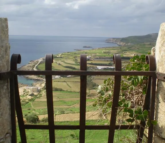 Fort Chambray Sea-View Apartment With Pool Apartment *